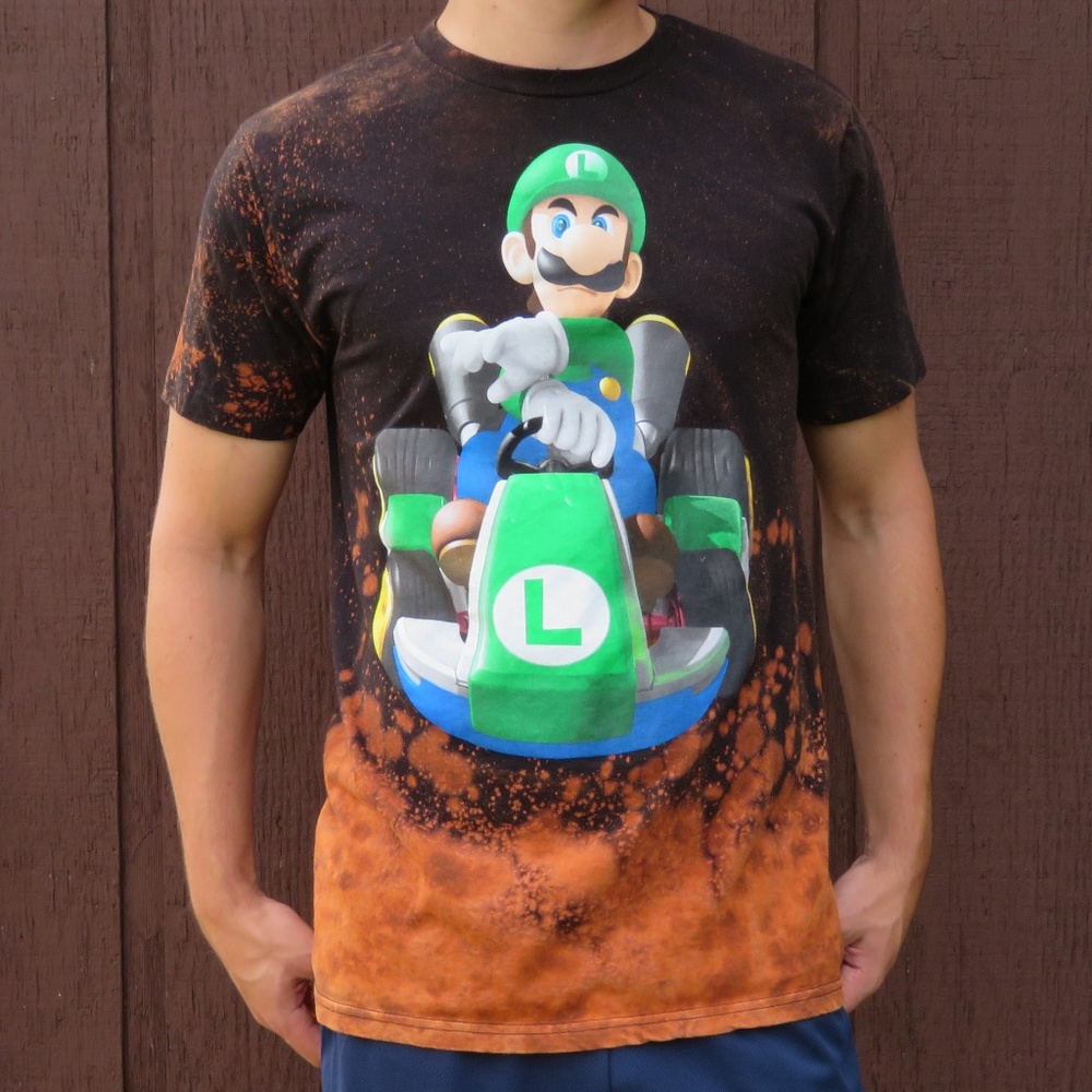Mario Kart Luigi Bleach Tee sz L 🎉HP 🎉